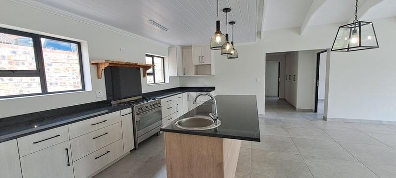 4 Bedroom Property for Sale in Stilbaai Wes Western Cape